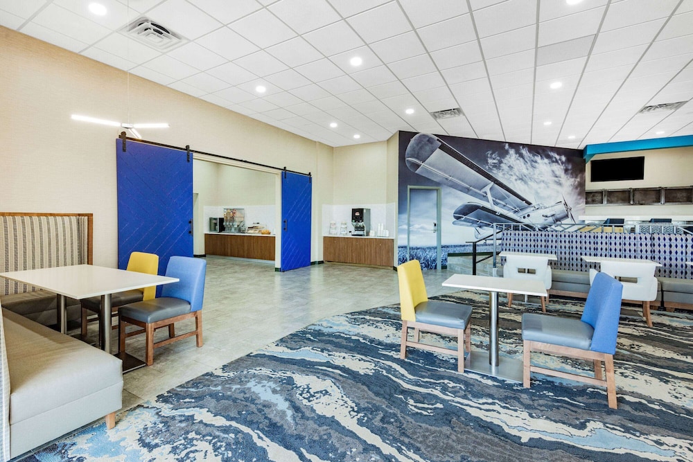 Wingate by Wyndham Wichita Airport 32/49