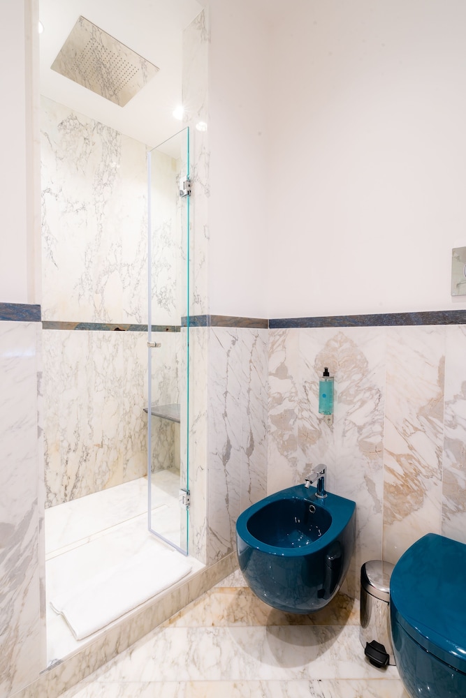Cioffi Sorrento Rooms 48/50