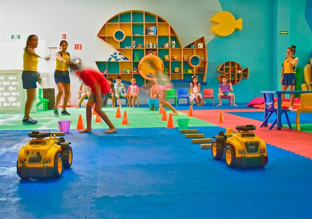Princess Family Club Riviera 69/81
