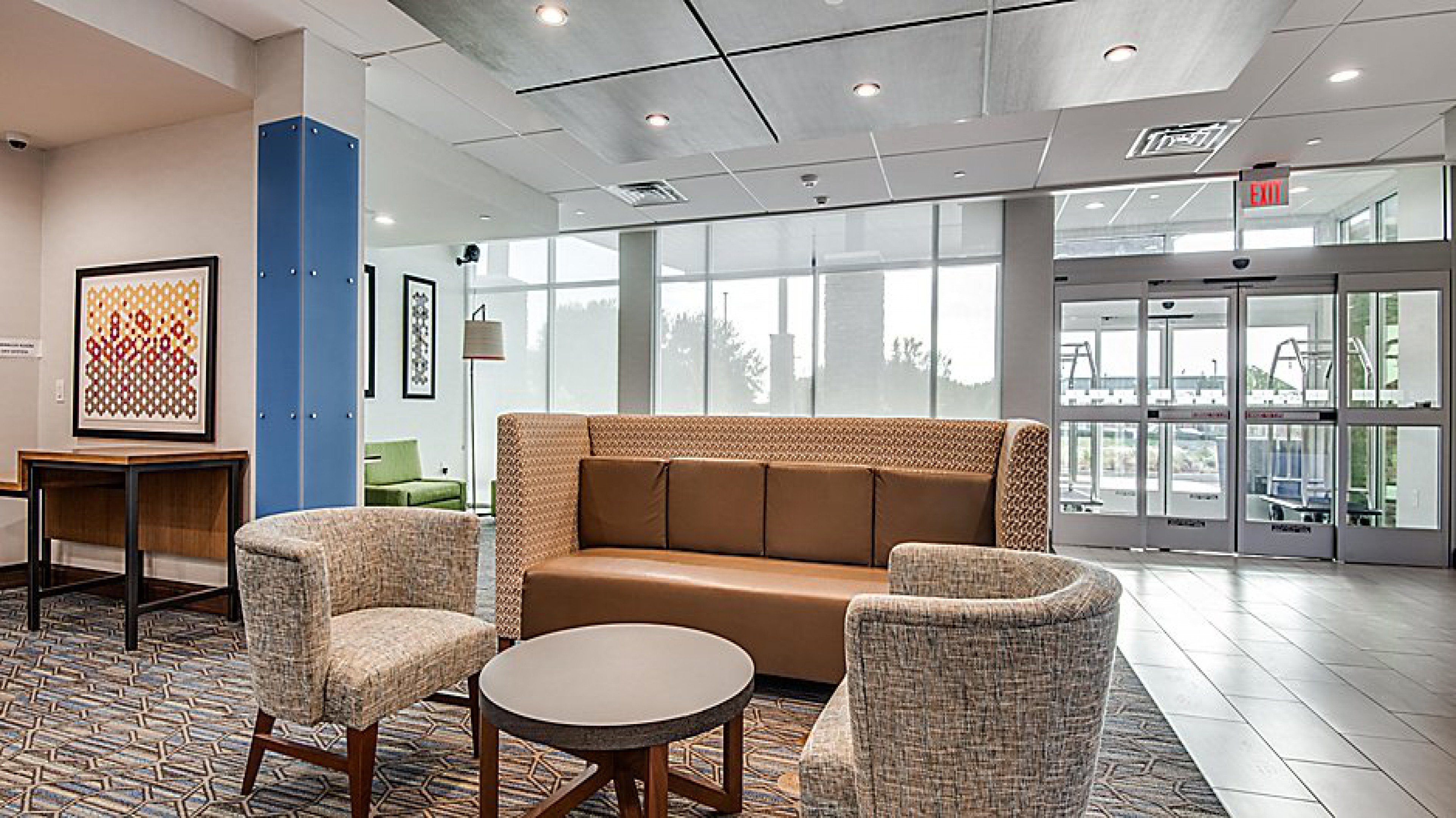 Holiday Inn Express Hotel Suites Mount Pleasant 41/61