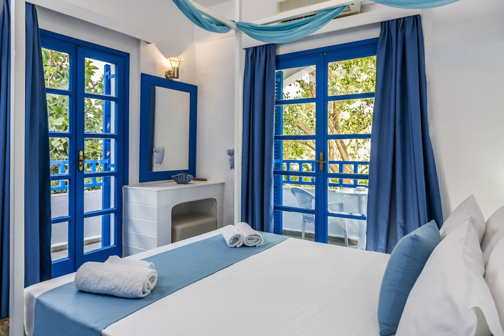 Elmi Suites 22/55