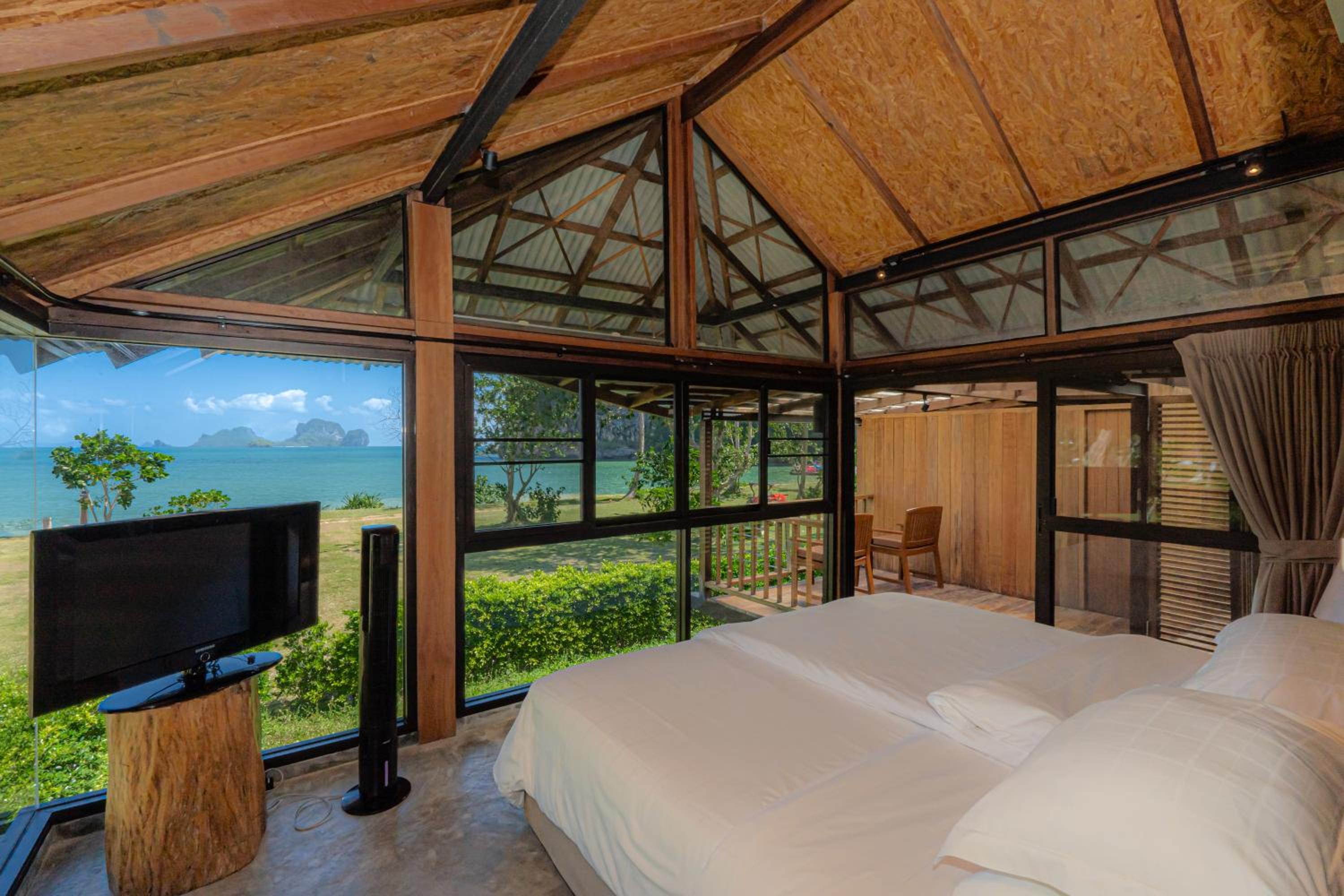 Villa, Twin Beds, Beach Front, Terrace
