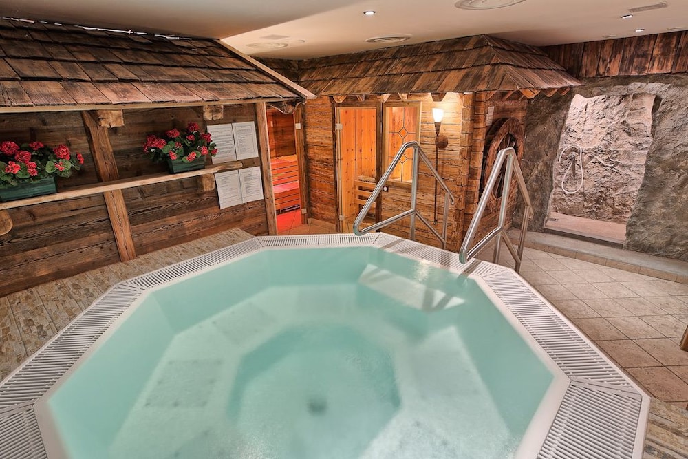 Mercure Sighisoara Binderbubi Hotel And Spa 36/83