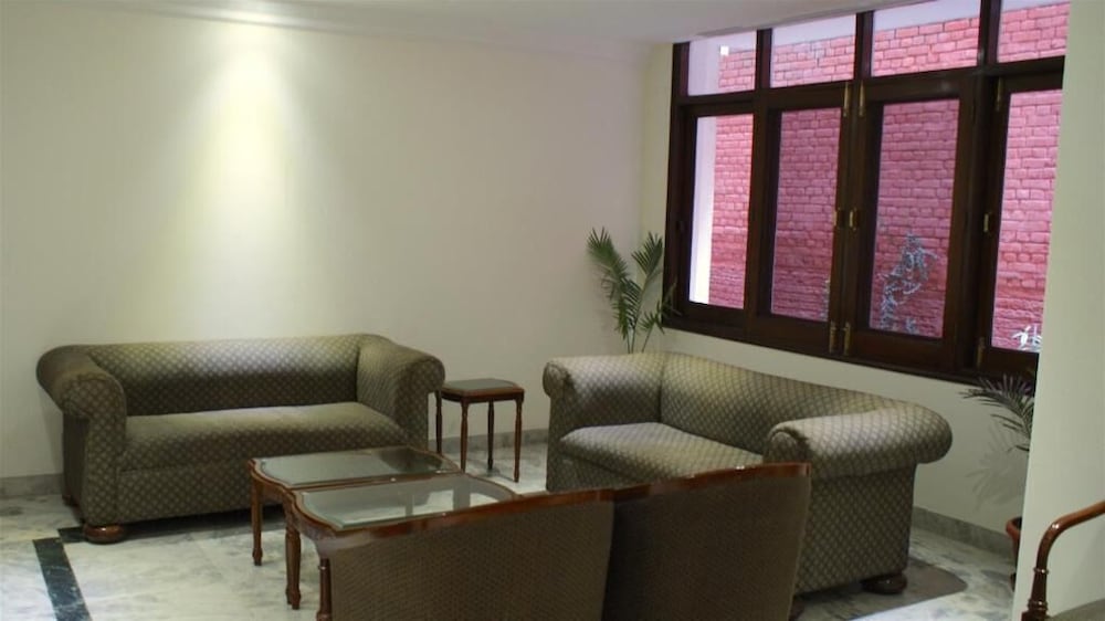 Alpana Hotel 17/34