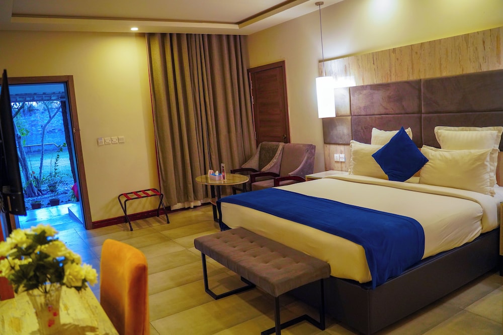 CHALET, KING BED