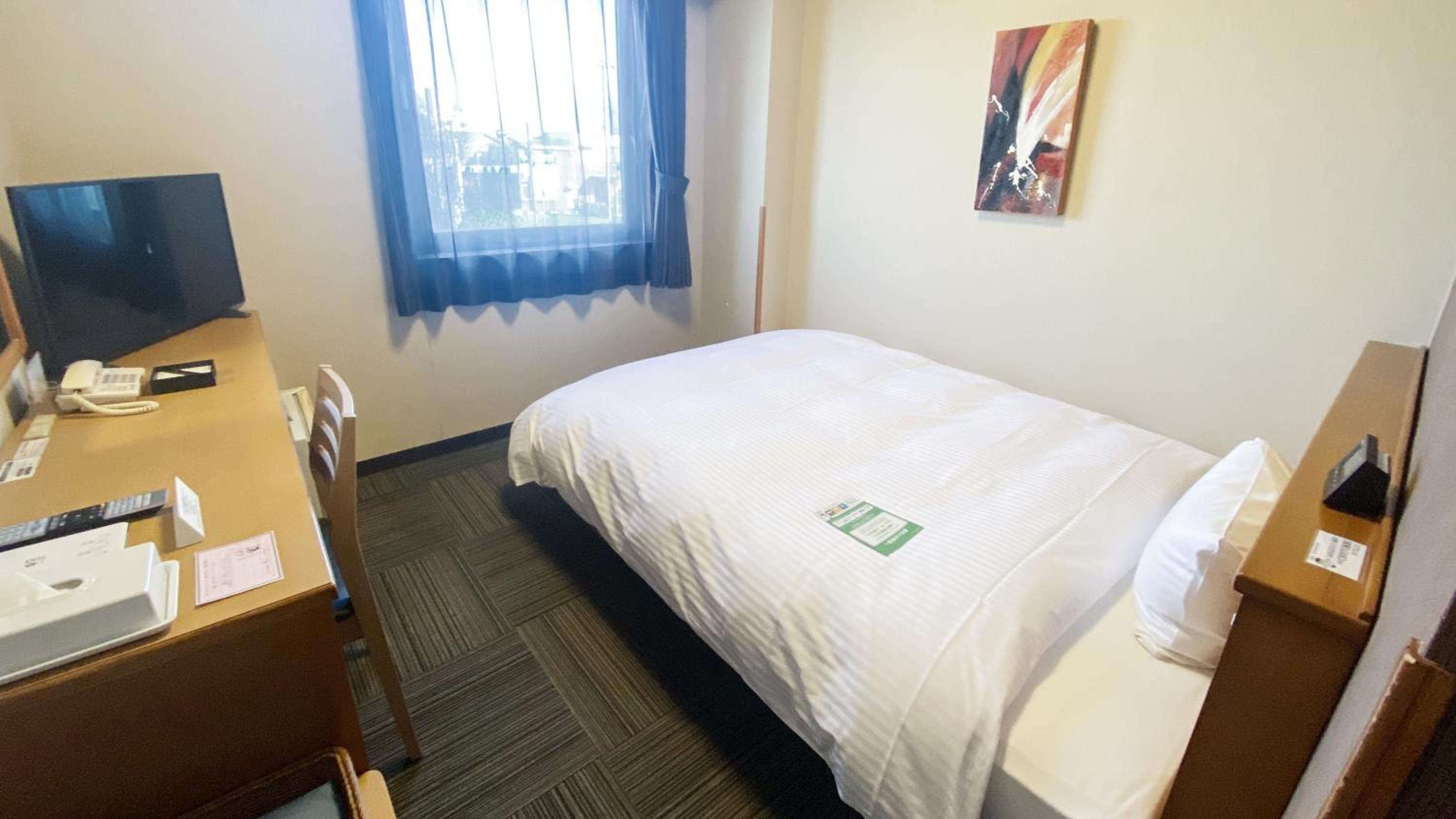 غرفة مفردة للمدخنين، Hotel Route-Inn Yokkaichi 6/9