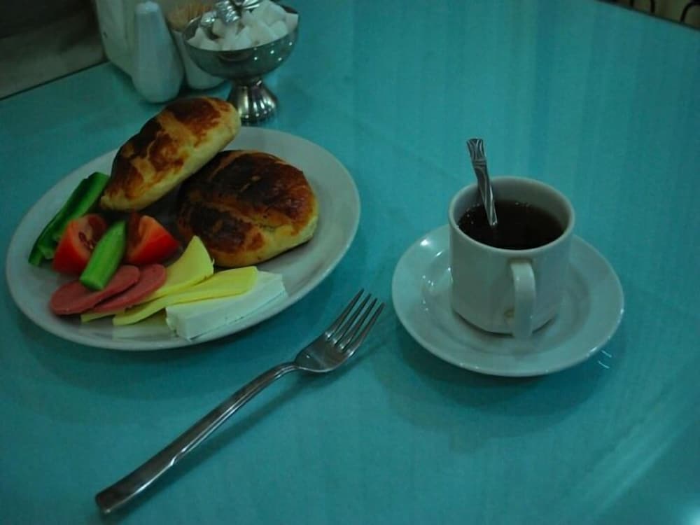 Tac Hotel 25/50
