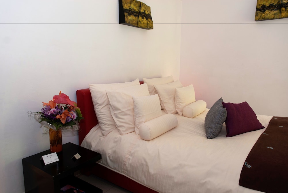 Birdcage Gay Resort - Adult Only 16/50