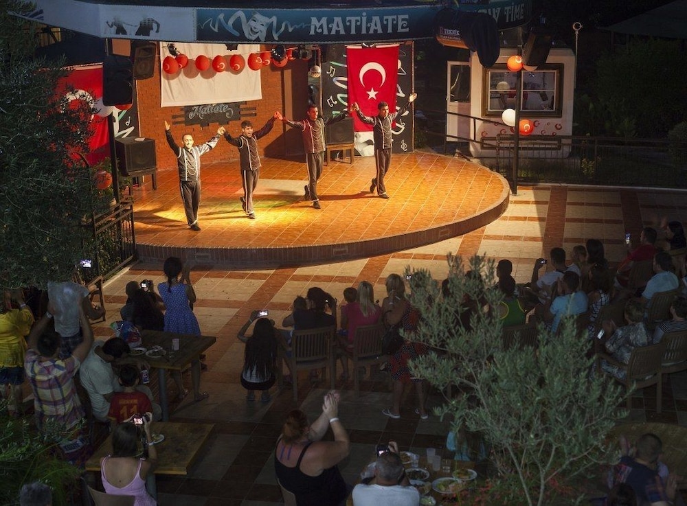 Get Enjoy Hotels in KEMER