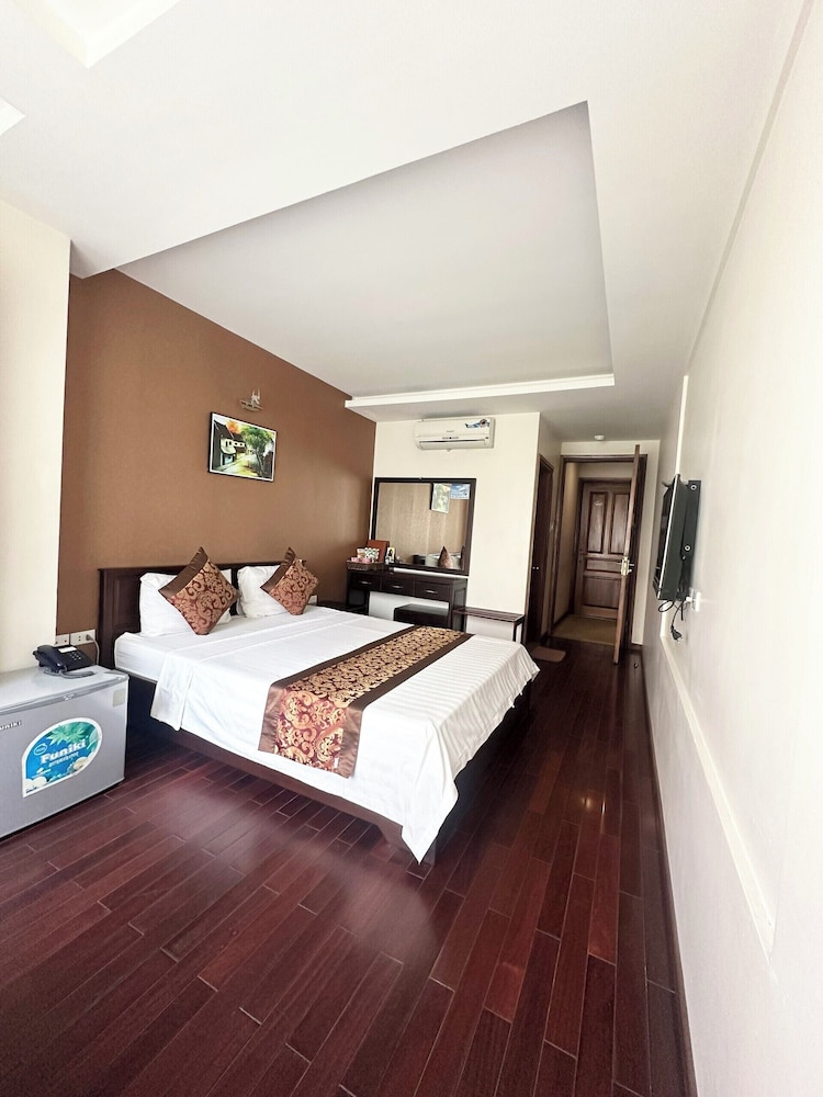 Mely Hotel 12/56