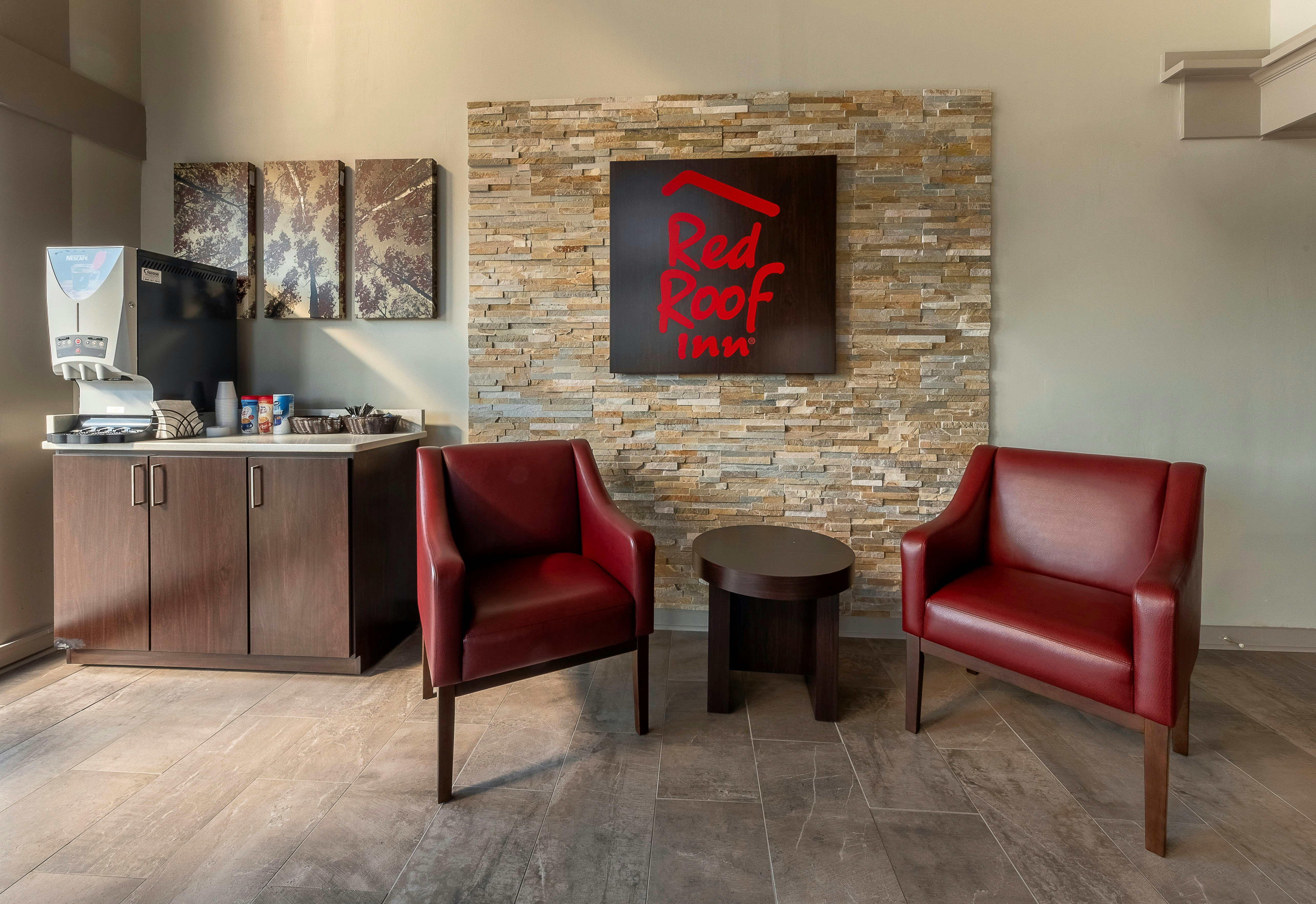 Red Roof Inn Monroe 6/8