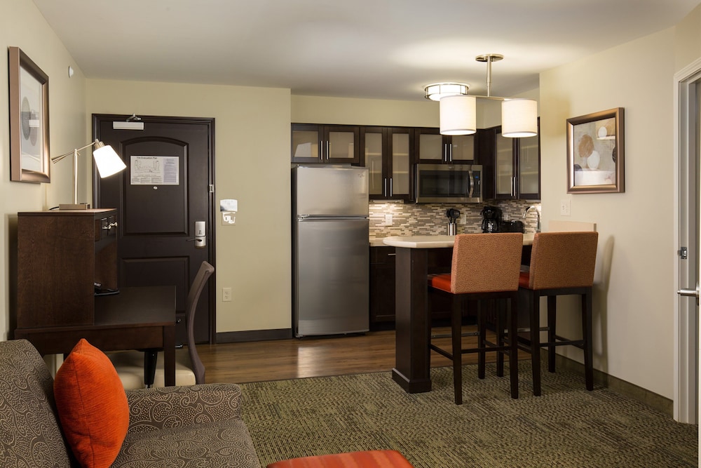 STAYBRIDGE SUITES COLUMBUS POLARIS 45/58