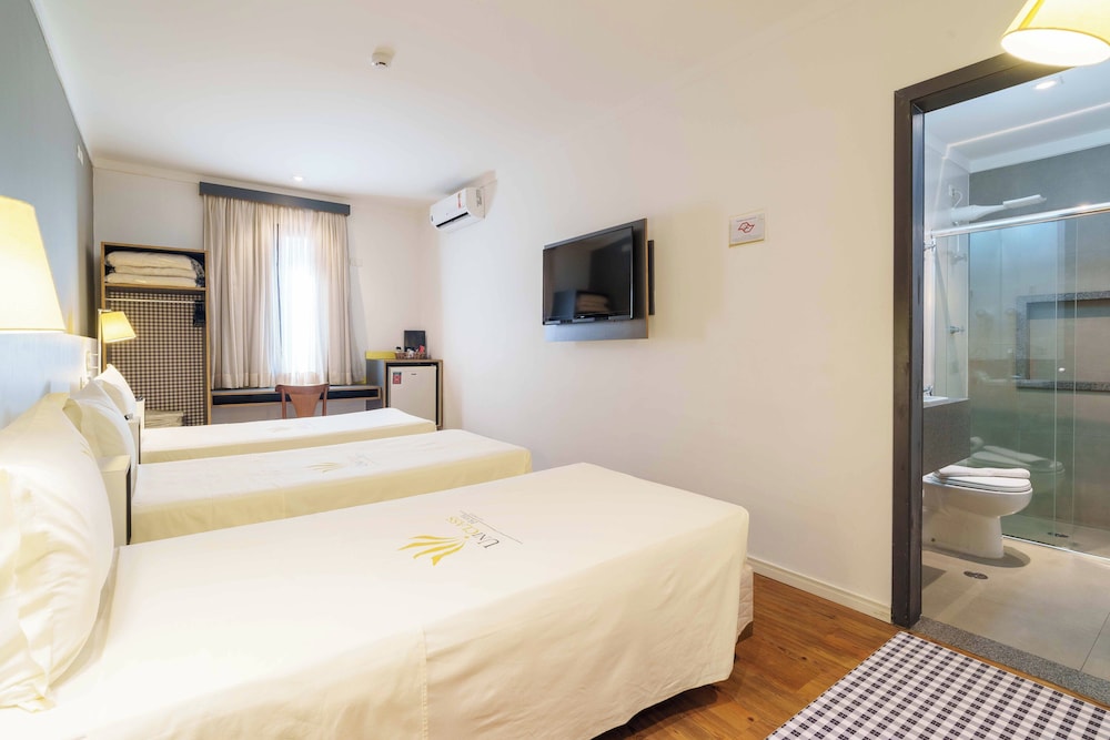 Uniclass Hotel Pinheiros 28/52