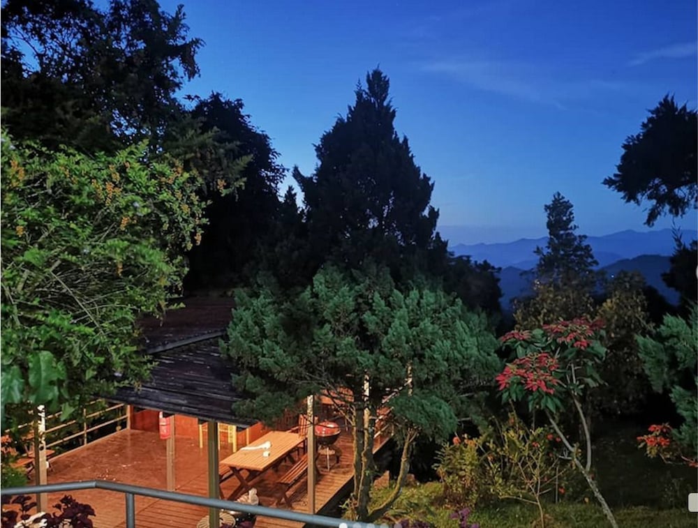 J Residence 50/60