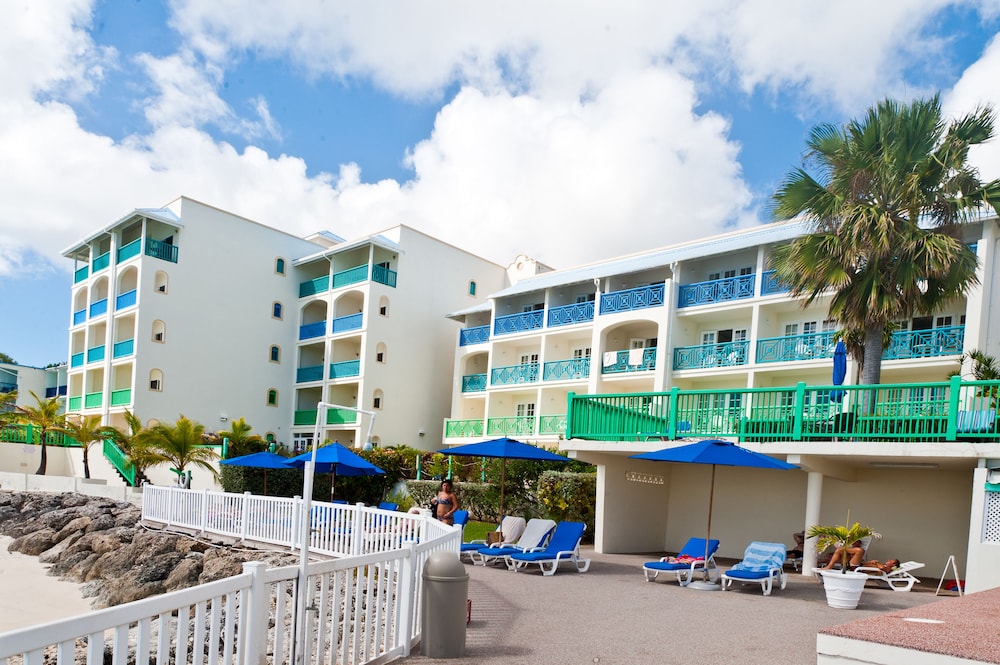 Rostrevor Hotel 32/50
