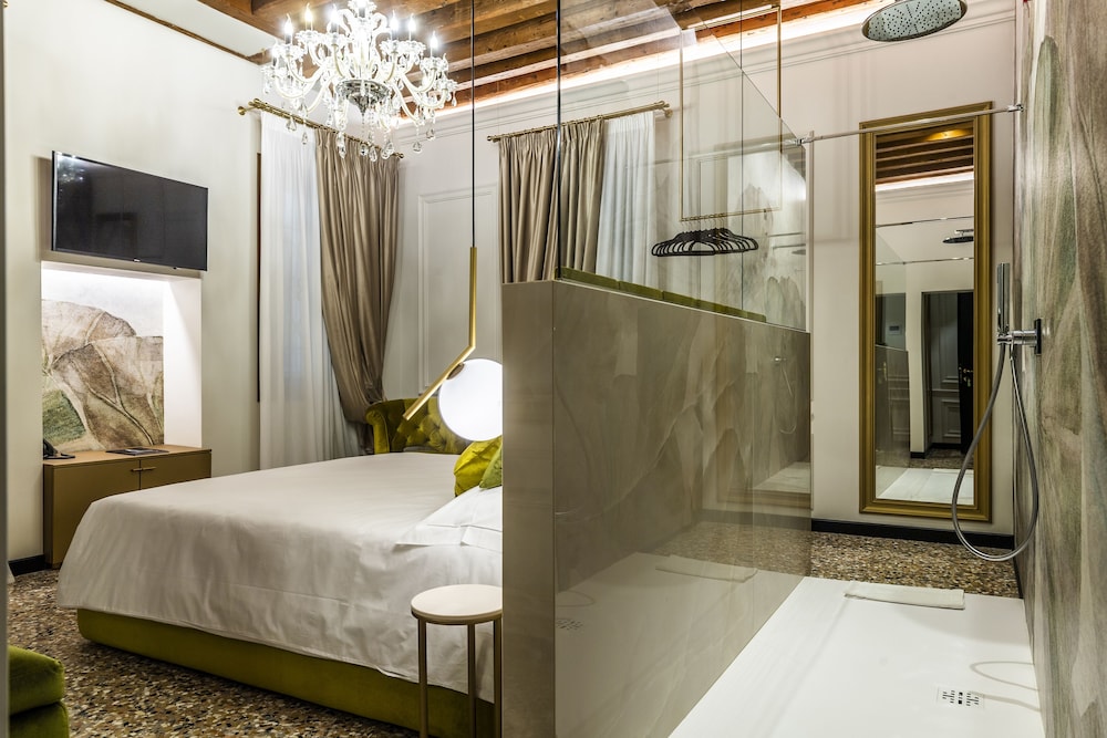 San Maurizio Luxury Suites 7/34