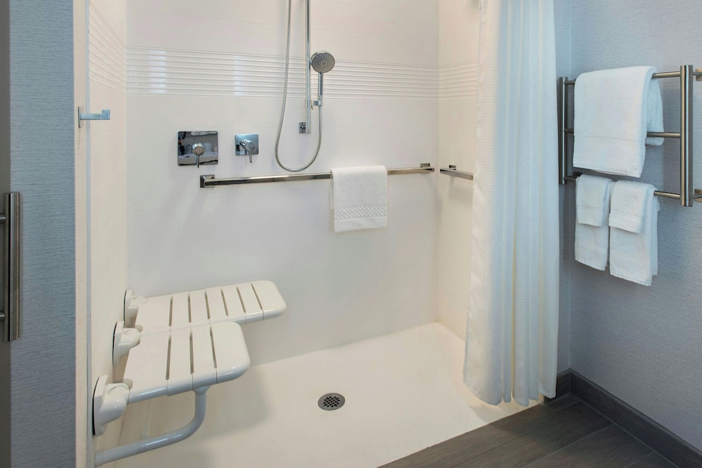 TownePlace Suites by Marriott New York Brooklyn 21/22