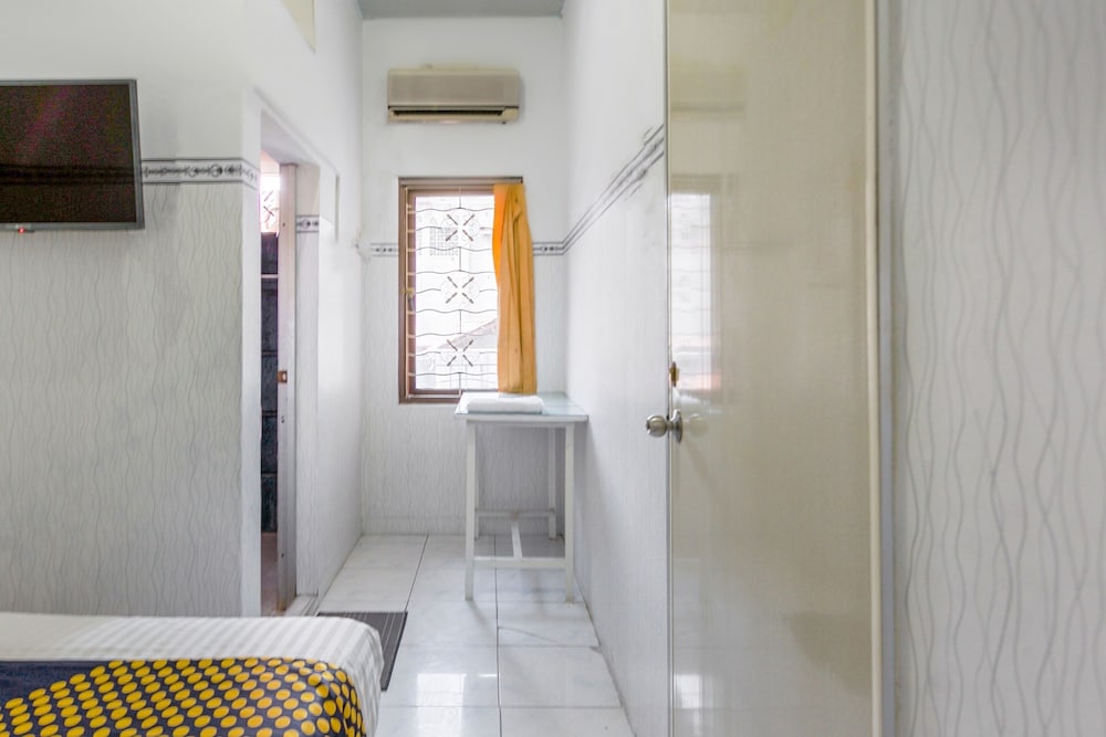 OYO 2628 Kartini Residence 29/29