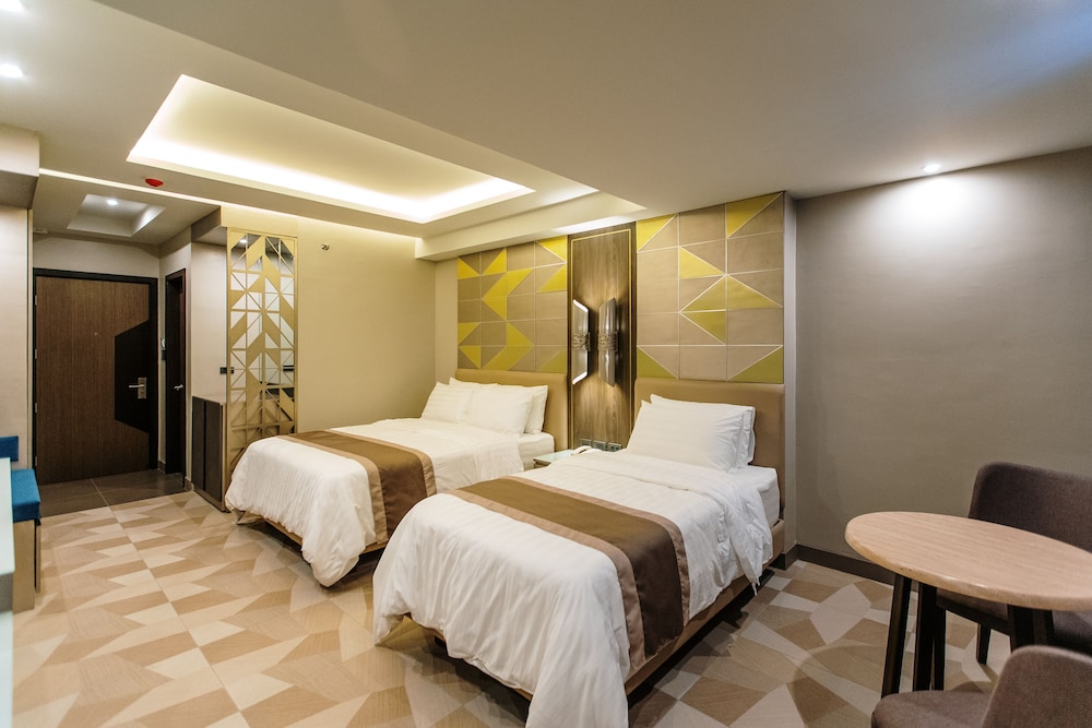 Zuri Hotel Iloilo City 23/50
