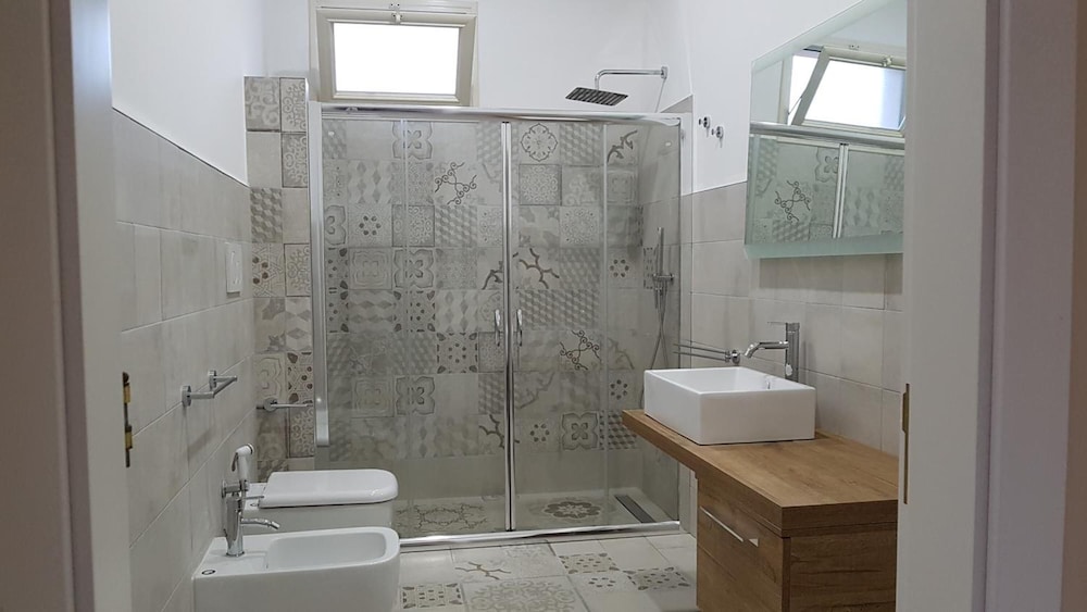 Villa Fanizza 38/46