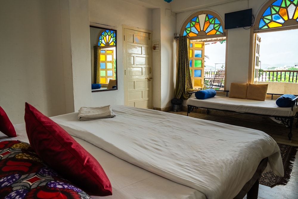Hotel Lake Ghat Palace، Udaipur 18/53