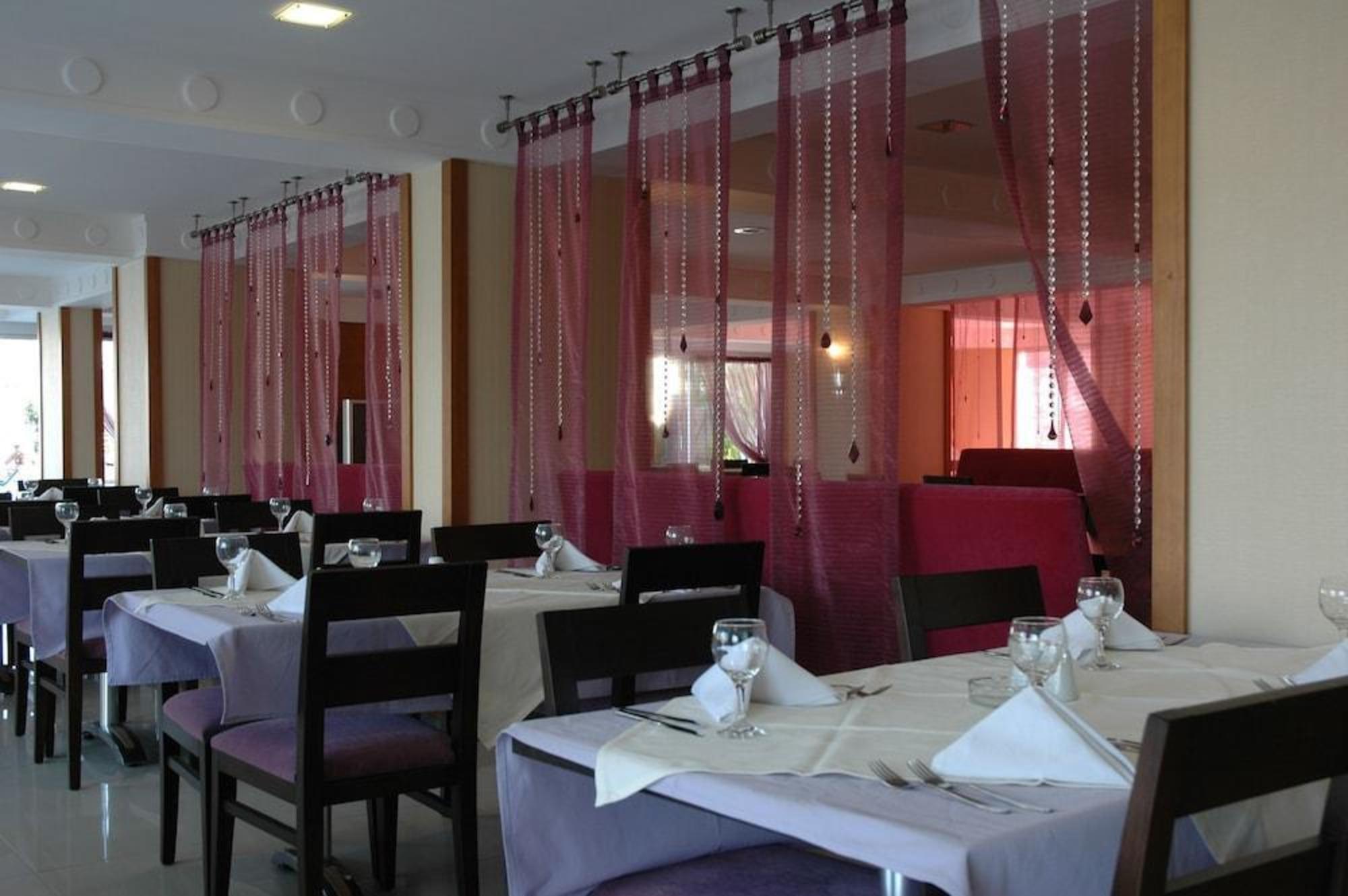 Ideal Pearl Hotel - Adults Only (+16) 31/35