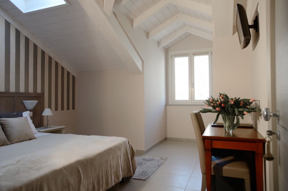 Hotel Giulio Cesare 7/43