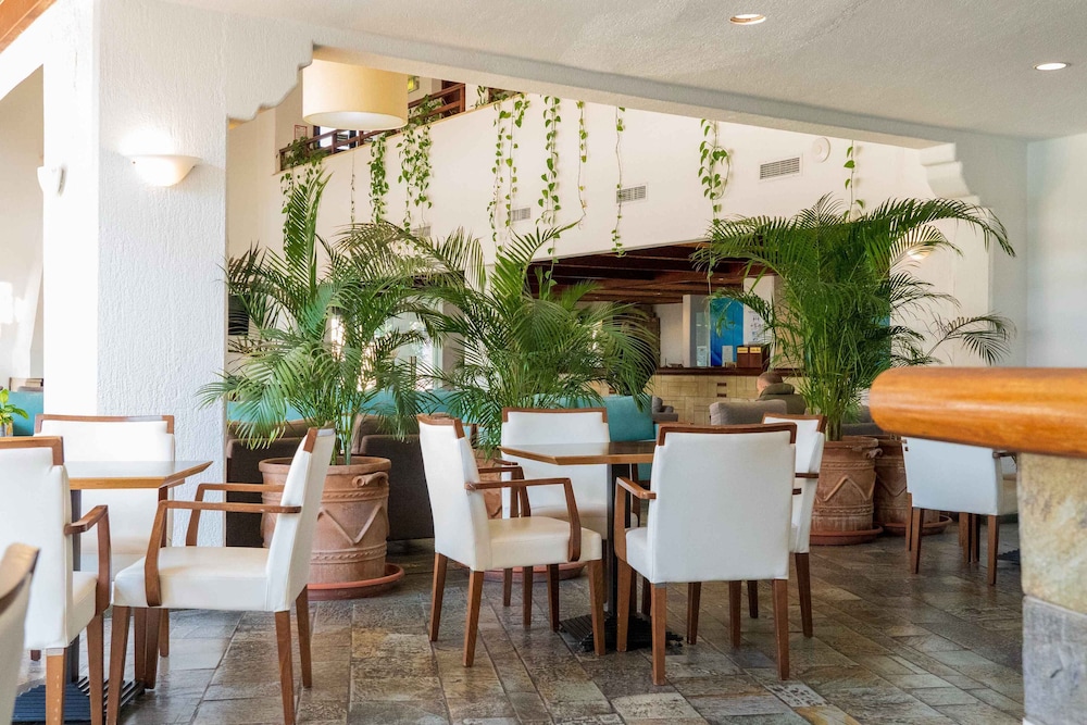Paphos Gardens Apartments 79/91