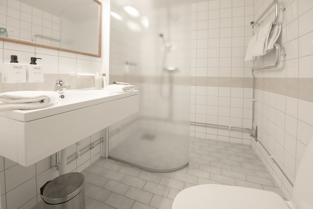 Scandic Grand Orebro 15/60