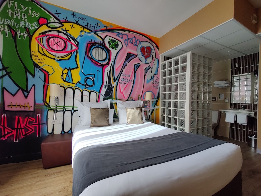 Hotel the Originals de L Univers Montlucon 52/58