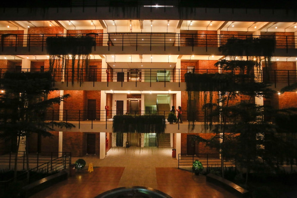 Thongs Inn Kualanamu Transit Hotel 4/64