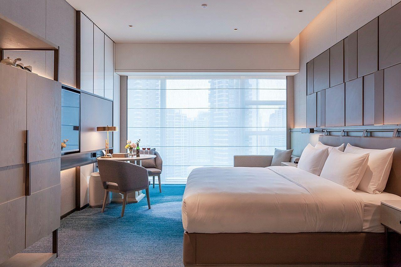Urban, Executive, Double Bed, City View
