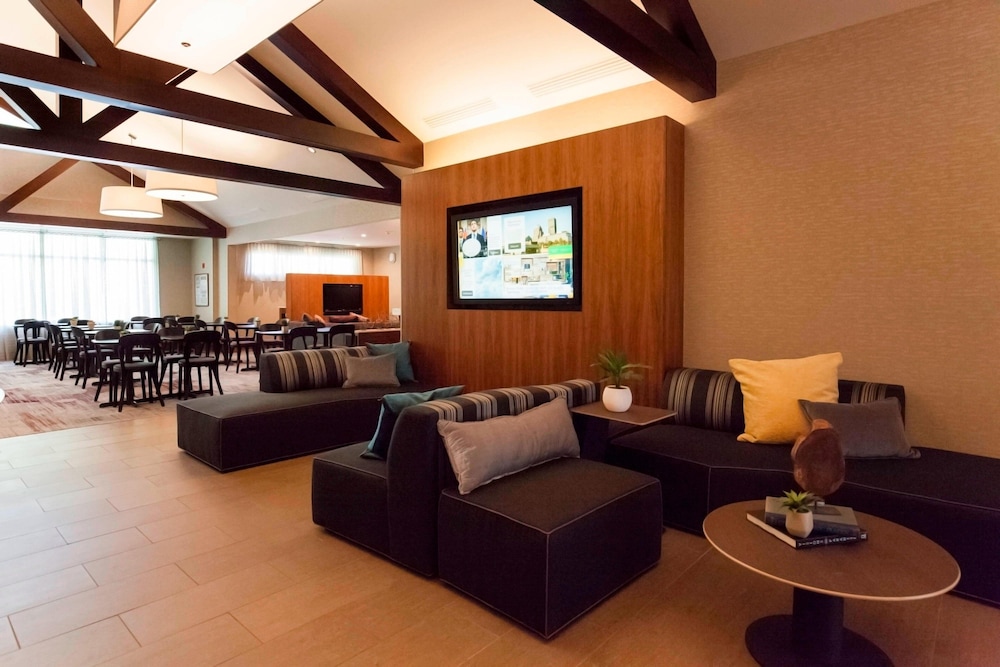 Courtyard By Marriott Rochester East/Penfield 18/29