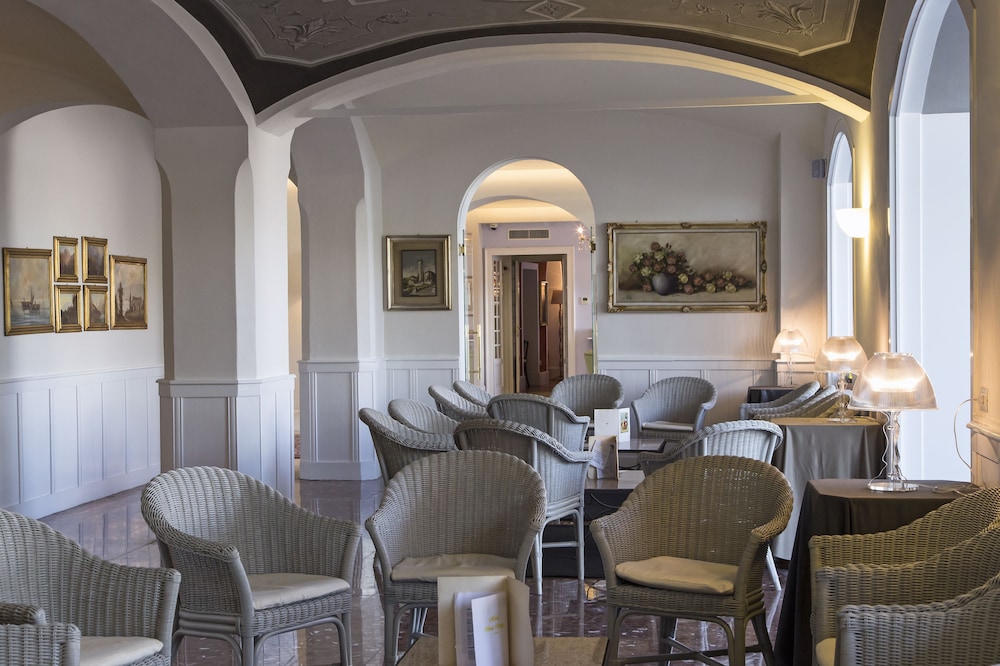Hotel Beau Rivage 36/69