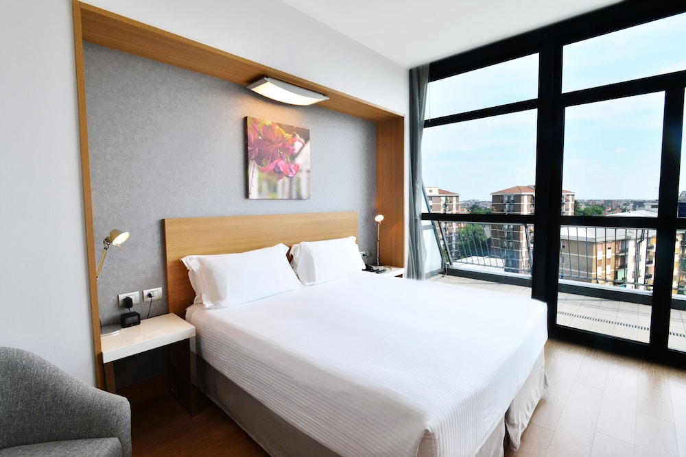 Hilton Garden Inn Milan North 20/76