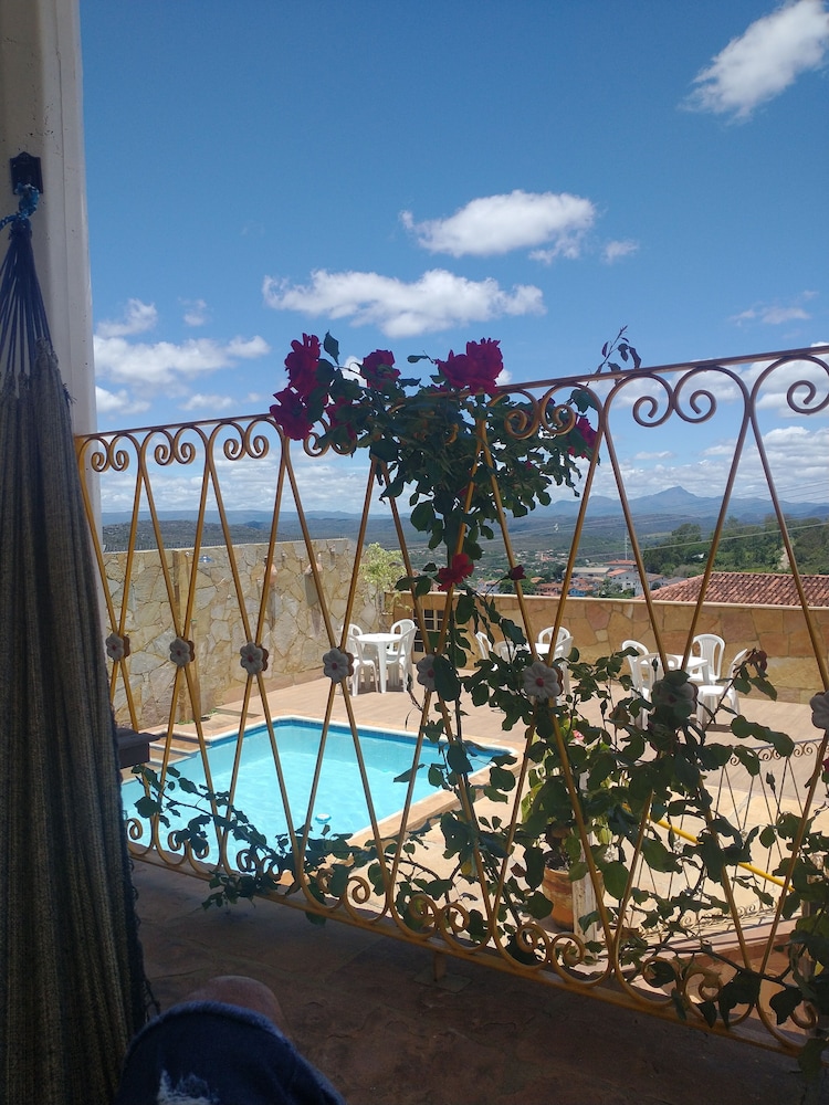 Hotel Montanhas de Minas 67/74