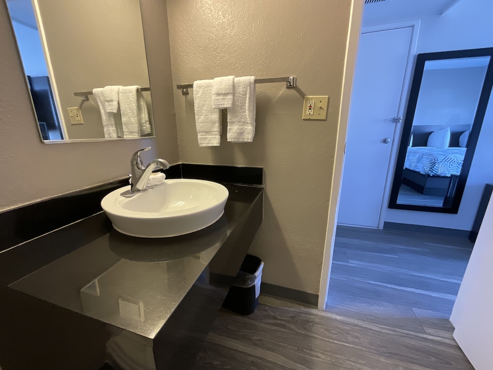 Motel6 Ely, NV 26/31