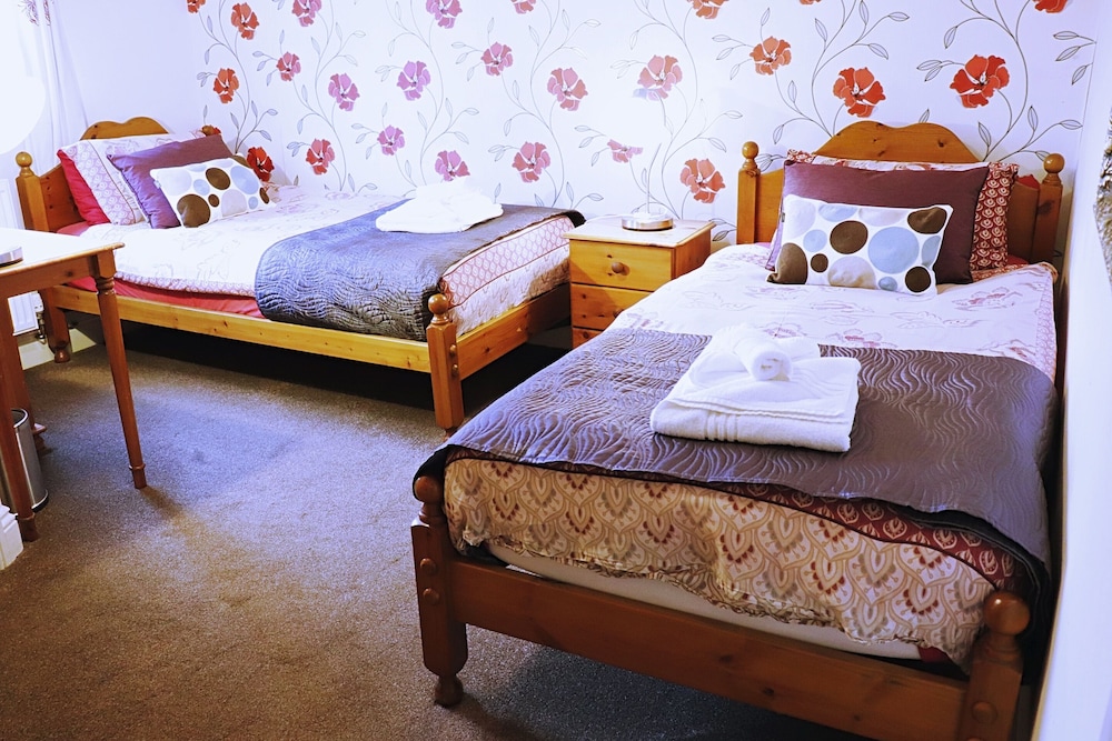 Arkale Lodge 2/47