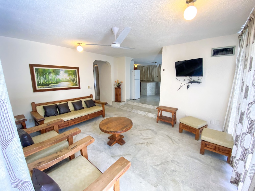 Hotel Suites Jazmin Acapulco 36/50