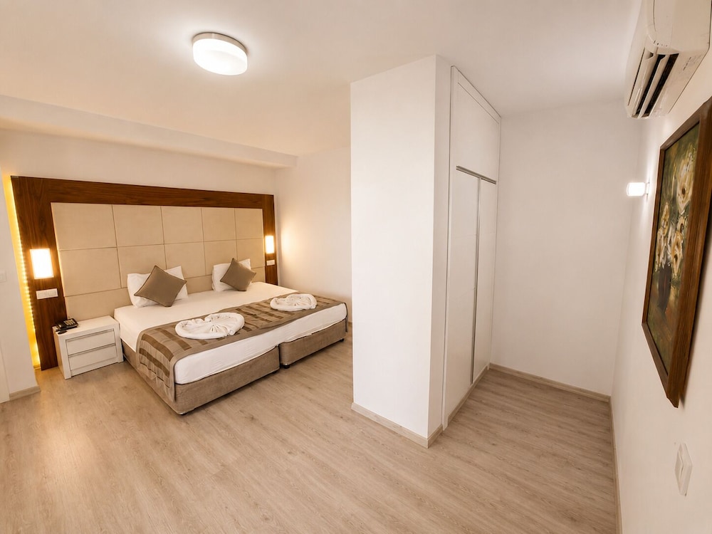 Delfino Boutique Apart Hotel 19/58