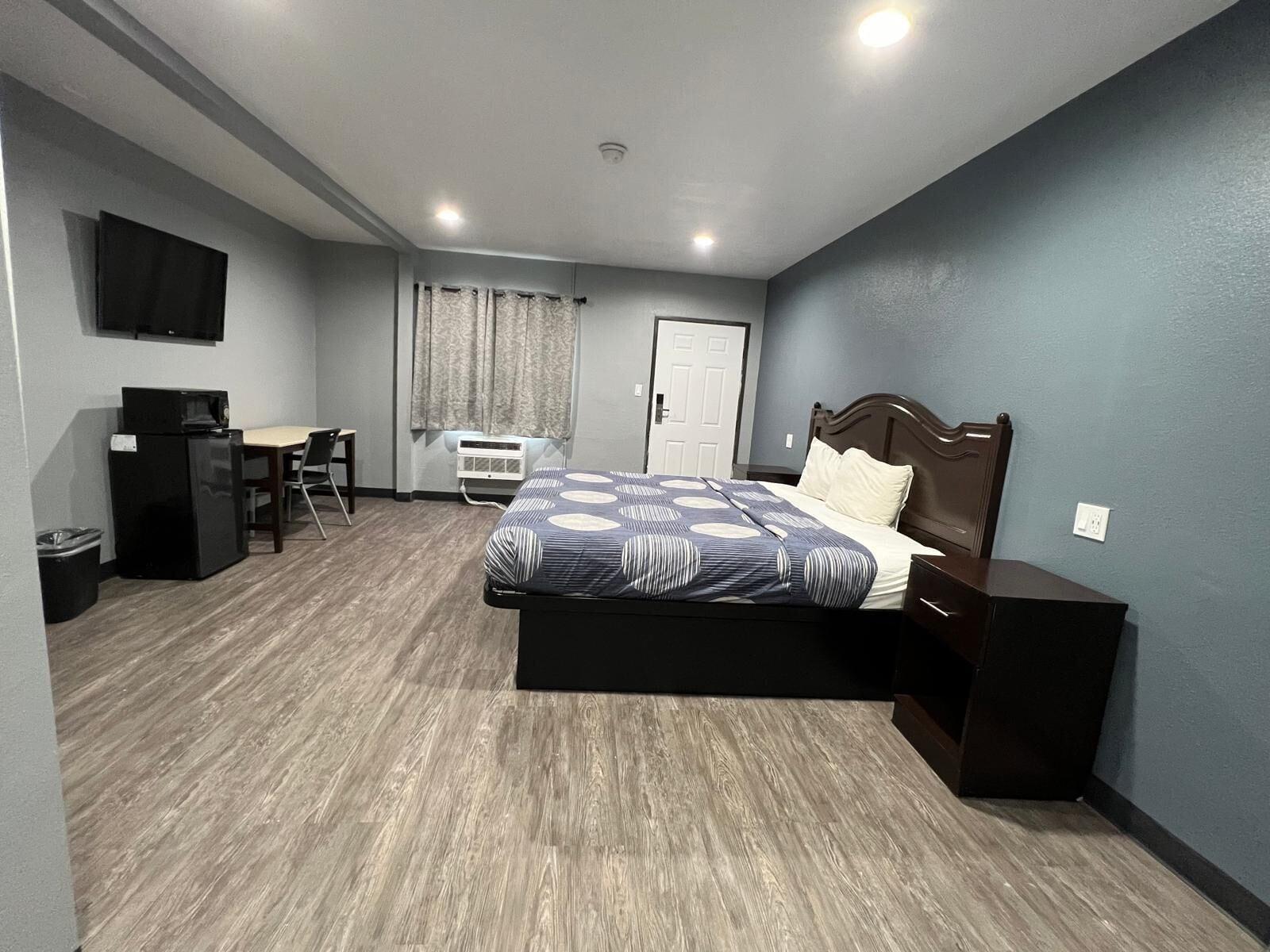 Cornett Motel 5/31