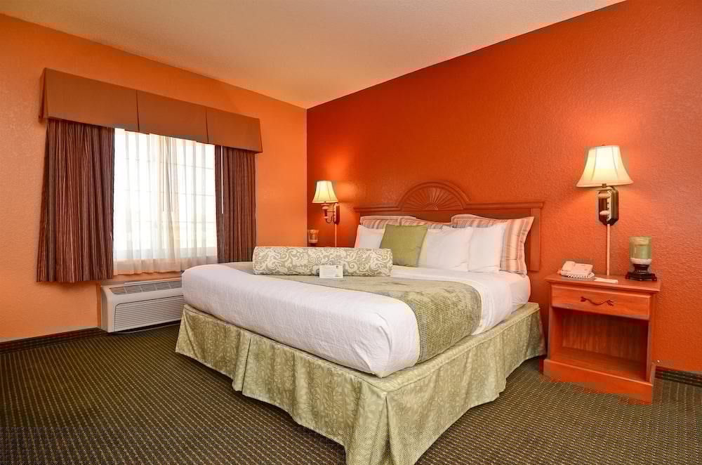 AmericInn by Wyndham Grinnell 20/60