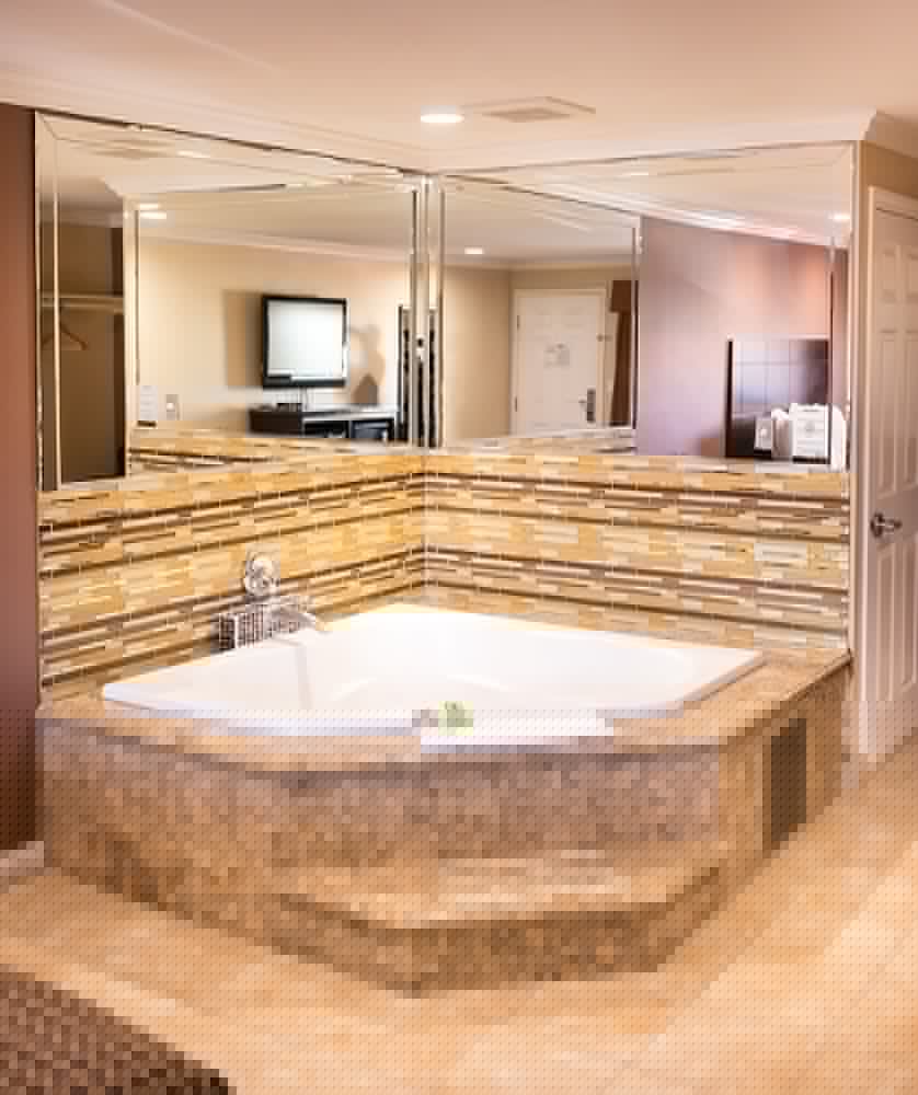 Rodeway Inn & Suites Bellflower 7/33