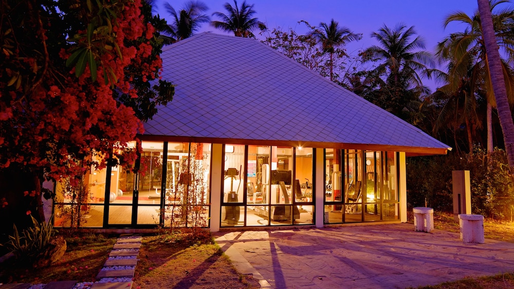 Twin Lotus Resort and Spa - Adults Only 10/181