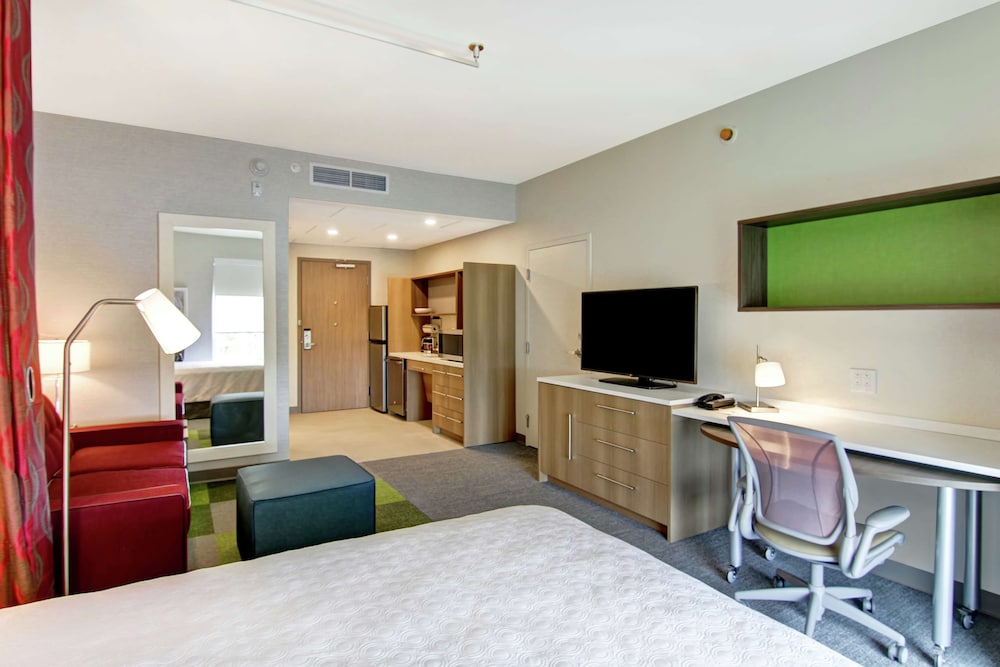 Home2 Suites By Hilton Montreal Dorval 21/68