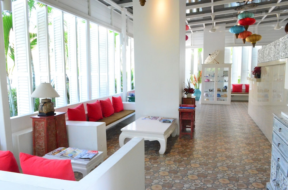 Laksasubha Hua Hin Hotel 32/33