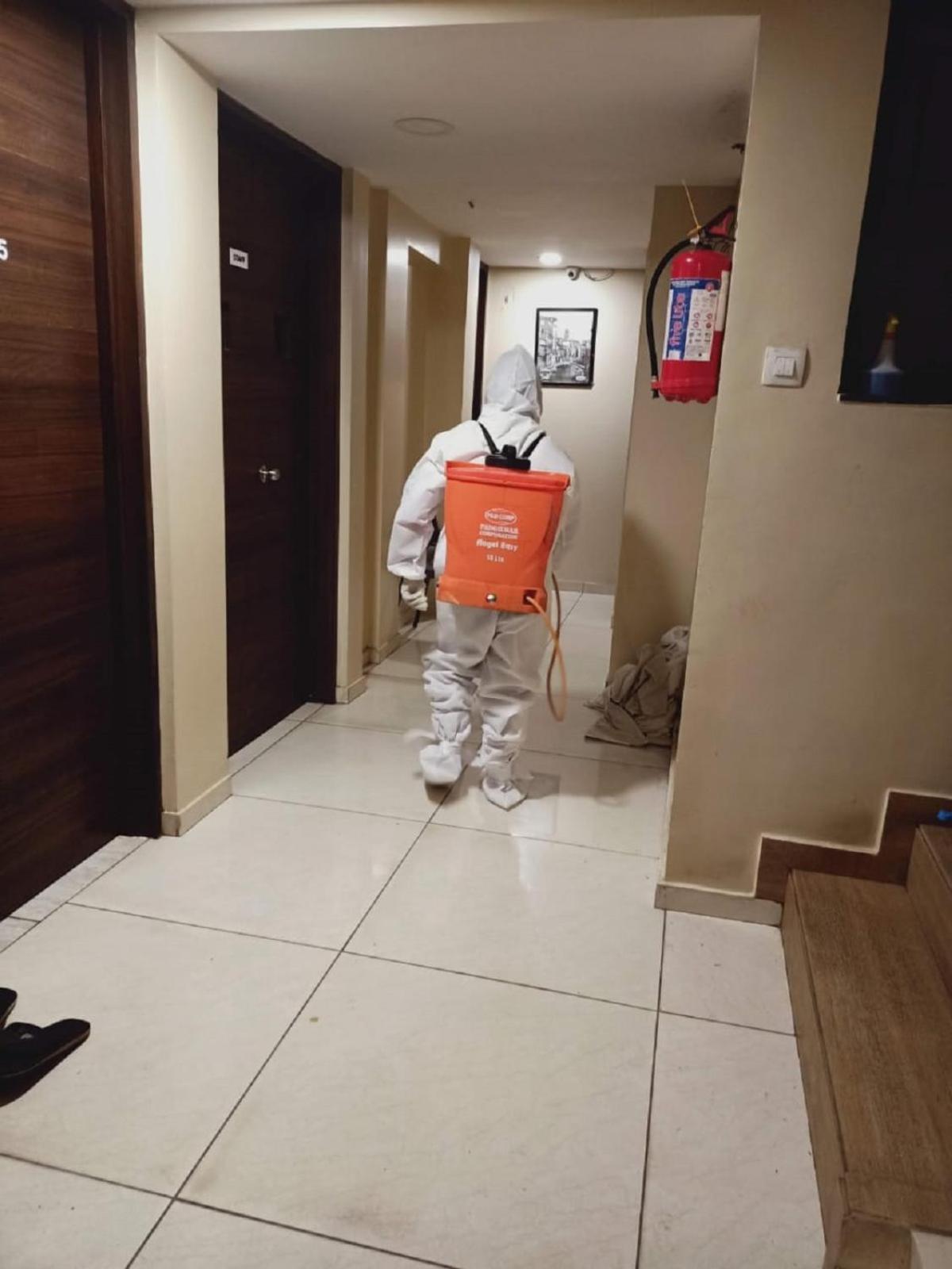 Hotel Darshan 14/18