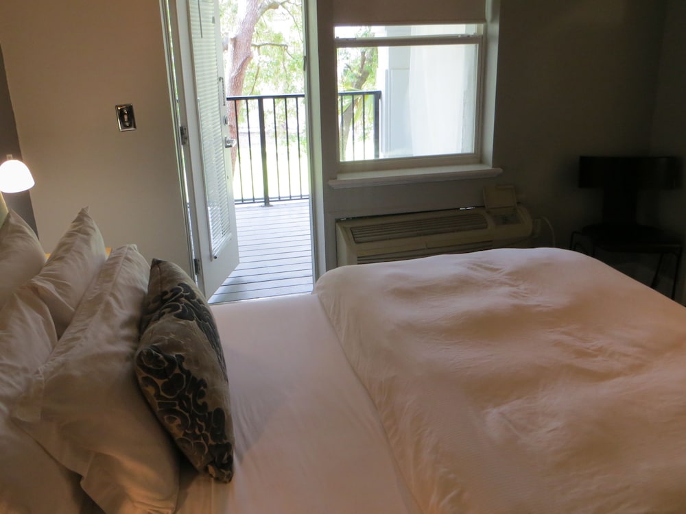 The Eo Inn And Spa 9/25