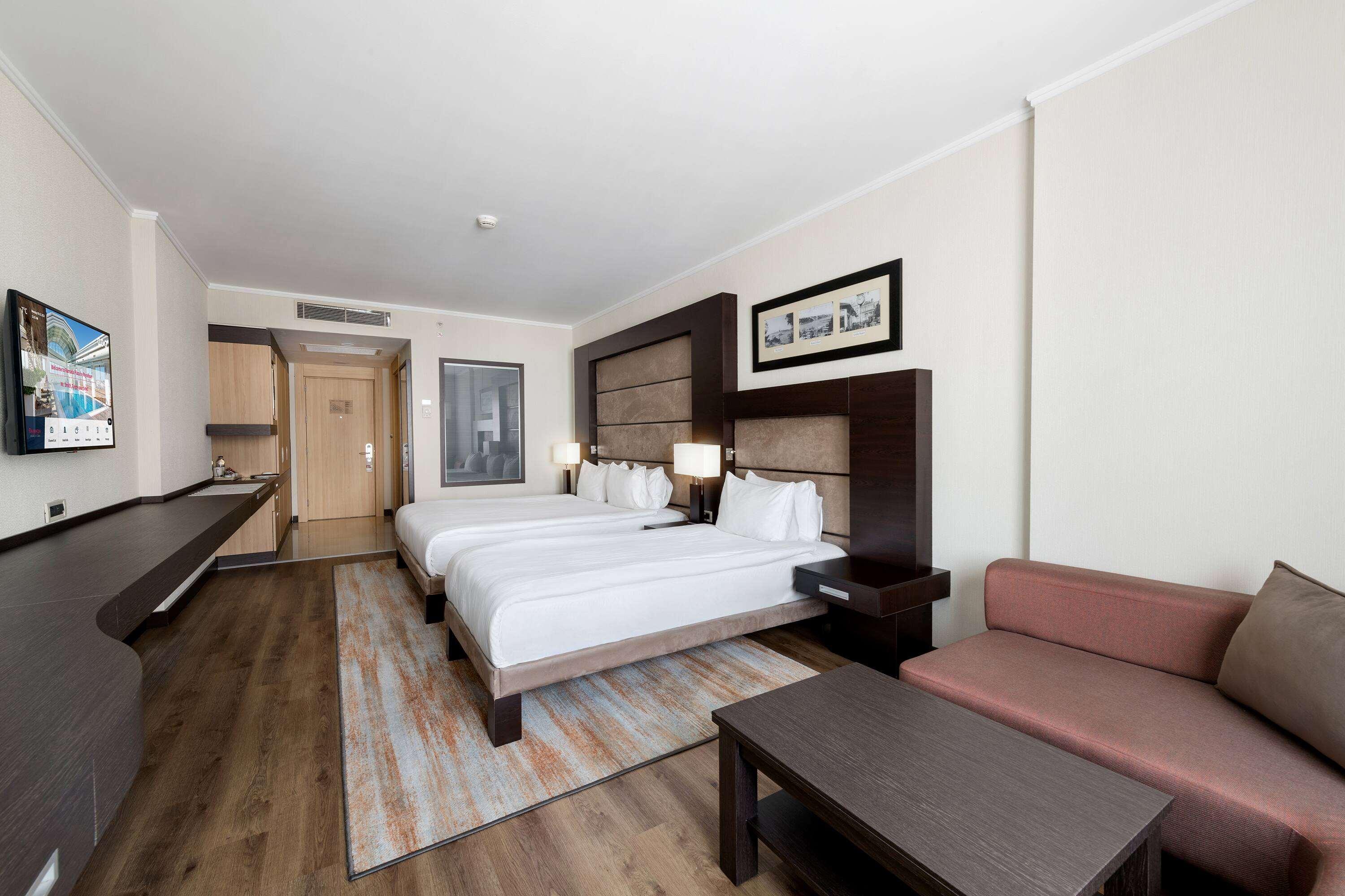 غرفة سوبيريور ثلاثية بسرير مزدوج، Ramada Plaza By Wyndham Istanbul City Center 5/7