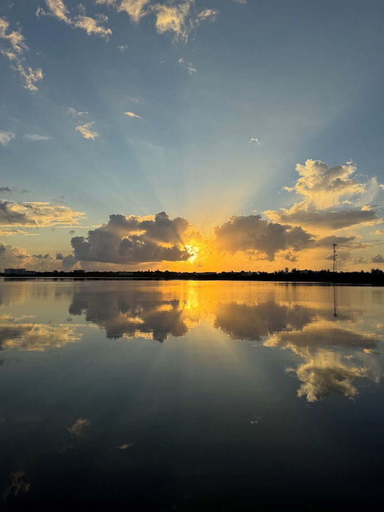 Lina Point Belize Overwater Resort 76/78
